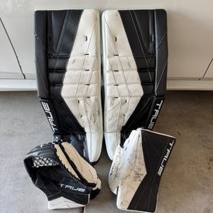 33"  True Catalyst PX3 Regular Goalie Full Set (Used)