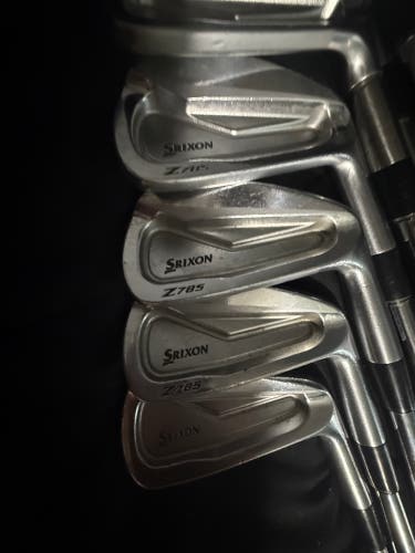 Srixon Z785 Right Handed Iron Set  Steel Shaft (Used)
