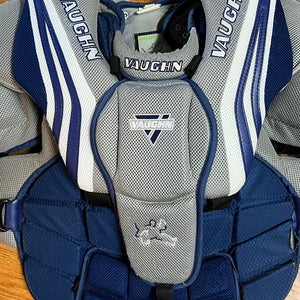 Vaughn Ventus SLR Goalie Chest Protector (Used) Junior Medium
