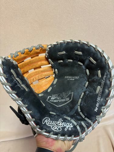 First Base RH Rawlings R9 Baseball Glove 12" (Used)