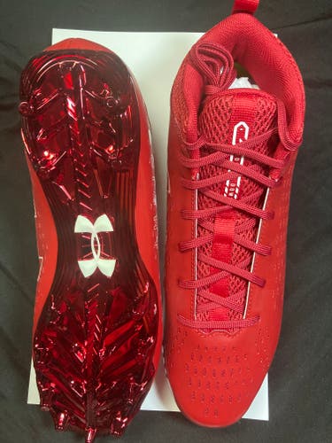 Free Shipping! UA Team Spotlight Select 2.0, Mid Top, Molded Cleats (New)