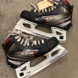 Junior CCM Jetspeed FT460 Hockey Goalie Skates Regular Width Size 3.5 (Used)
