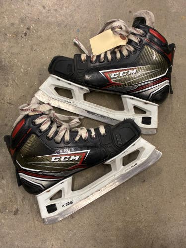 Junior CCM Jetspeed FT460 Hockey Goalie Skates Regular Width Size 3.5 (Used)