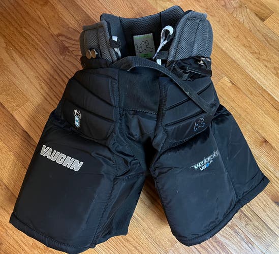 Vaughn Velocity VE8 Hockey Goalie Pants (Used) Junior Medium/Large
