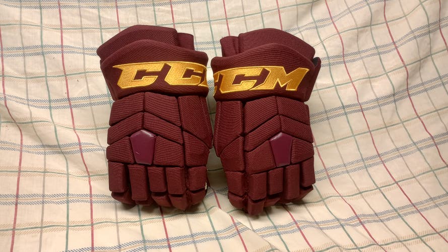 CCM HGTK Gloves 14" (Used)