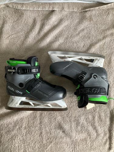 Intermediate Bauer Konekt HF2 Hockey Goalie | Skates Size: 4