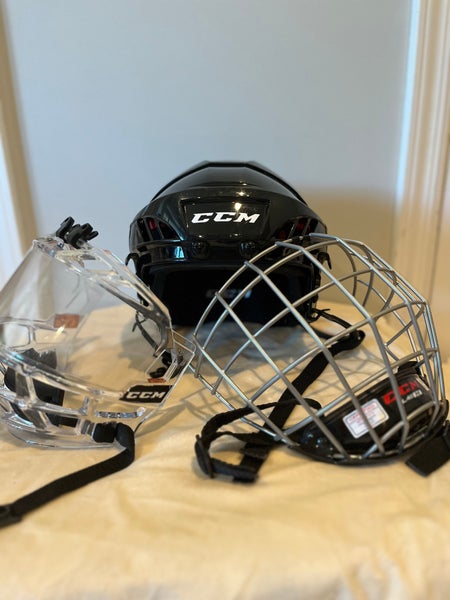 Medium CCM FL40 Helmet (Used)