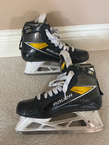 Bauer Supreme 3S pro Hockey Goalie Skates Regular Width 7.5 (Used)