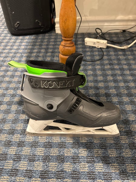 2023 Bauer Konekt Hockey Goalie Skates   8 (Used)