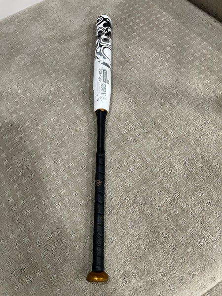 2023 DeMarini Whisper Composite Bat (-10)  21 oz 31" (Used)