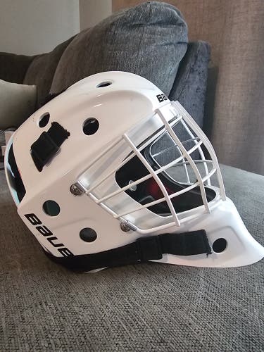Senior Bauer NME Goalie Mask (Used)