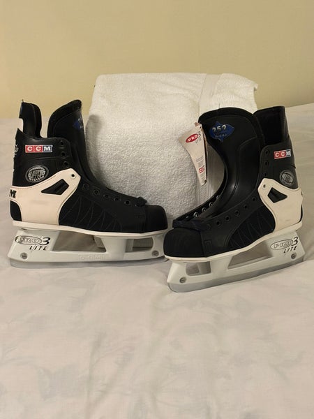New w/Tags Vintage CCM Tacks 252 ProLite 3 Senior Men's Ice Hockey Skates 8D