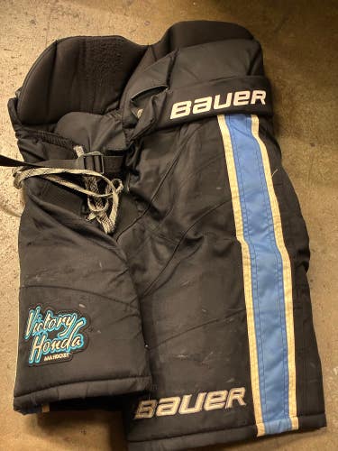 Senior Small Bauer Custom Pro Hockey Pants (Used)