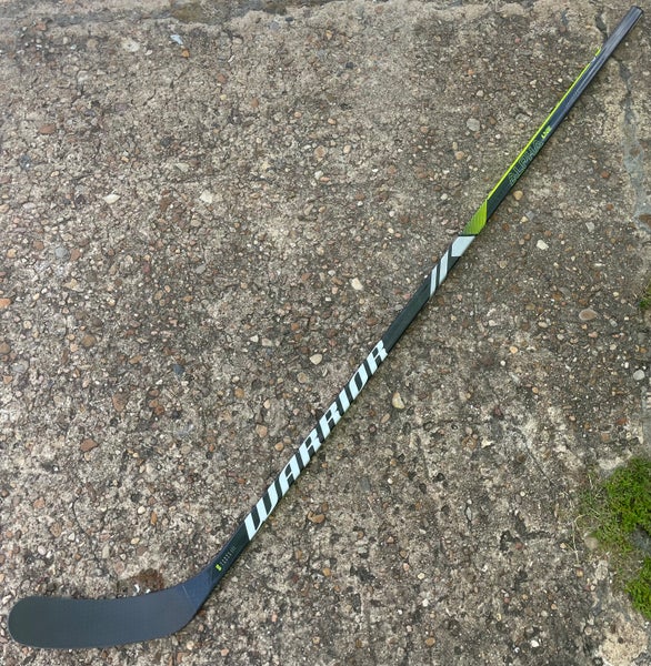 Warrior Alpha LX2 Right Handed M90 Pro Stock Hockey Stick 54761