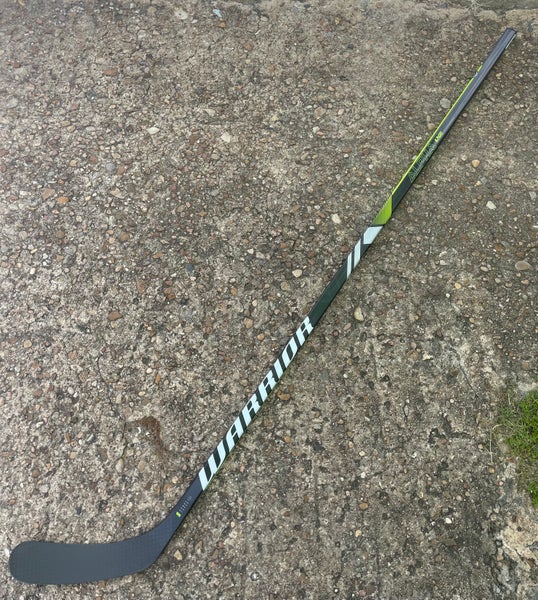 Warrior Alpha LX2 Right Handed W90 Pro Stock Hockey Stick 76983