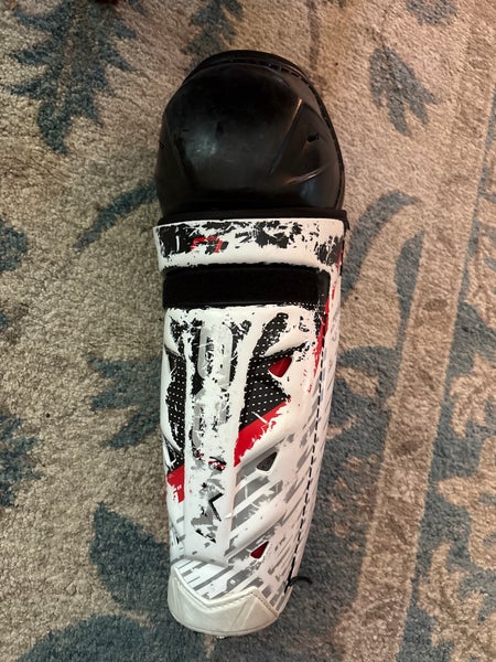 Senior CCM Jetspeed FT6 15" Shin Pads  (Used)