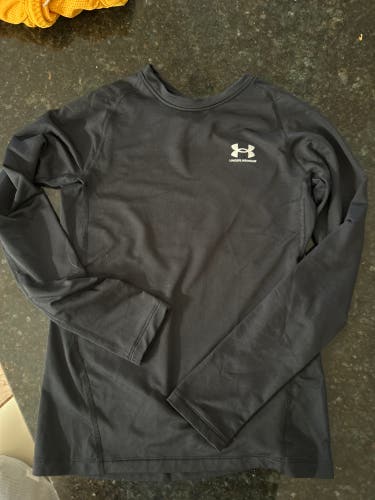 Under armor compression shirt YLRG