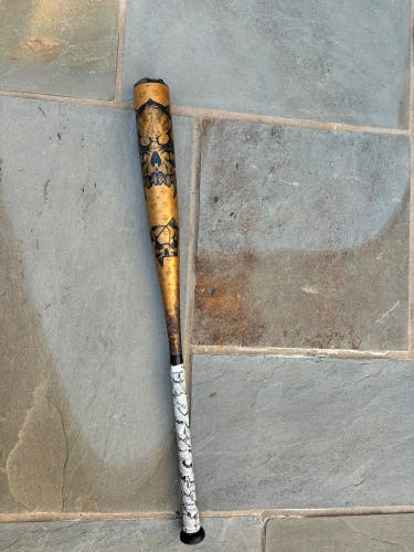 DeMarini Voodoo One Alloy Bat (-3) 30 oz 33" (Used)