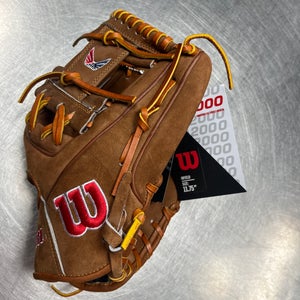 Wilson Infield A2000 Baseball Glove 11.75"