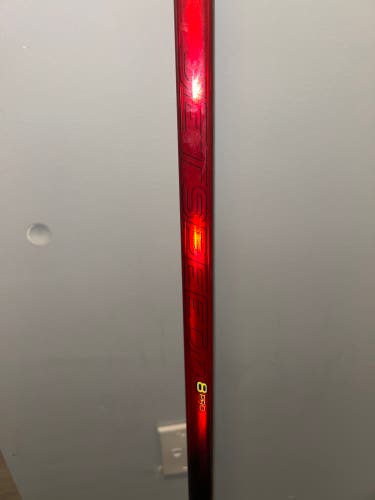 Senior CCM JetSpeed FT8 Pro Right Handed Hockey Stick P29+1/4  (New)