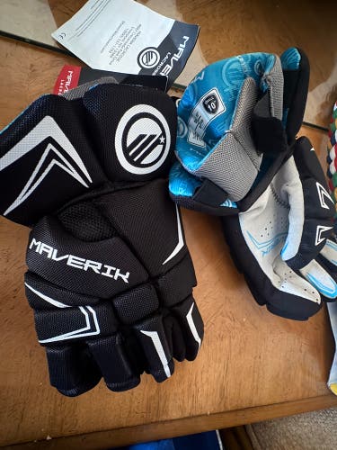 Maverick lacrosse gloves small new