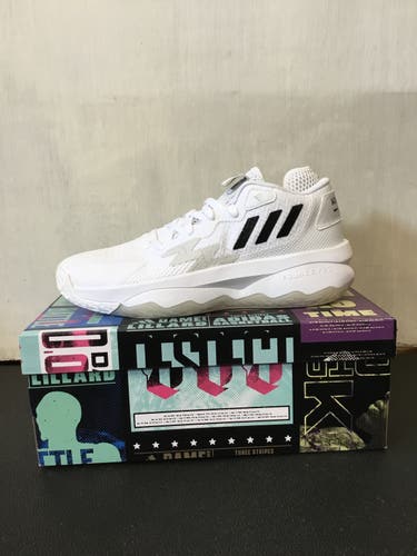 Men's Size M 8.5 (W 9.5) Adidas Shoes (New)