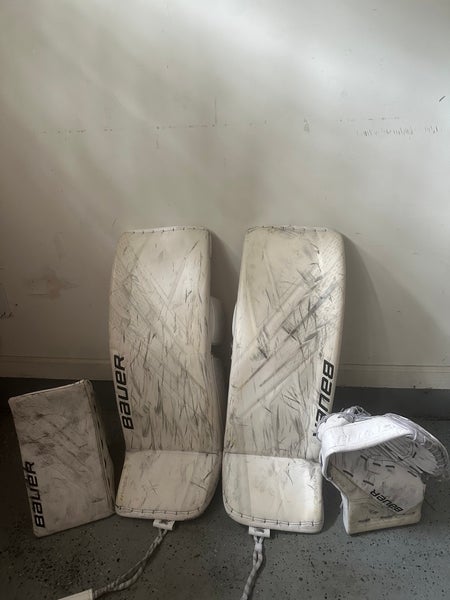 33" Bauer Hyperlite Regular Goalie Full Set (medium)