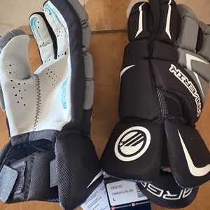 New maverick lacrosse gloves . Size 13 large