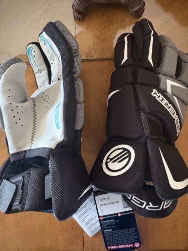 New maverick lacrosse gloves . Size 13 large