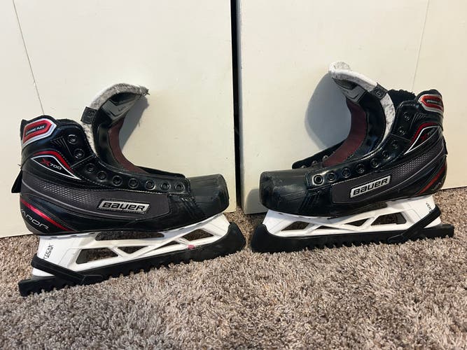 Bauer Vapor X700 Hockey Goalie Skates 9 (Used)