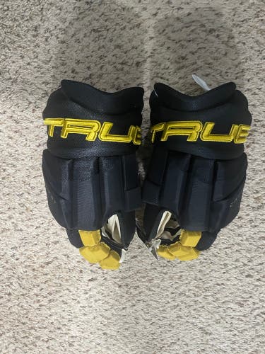 True Catalyst Pro Gloves 13" Pro Stock (New)