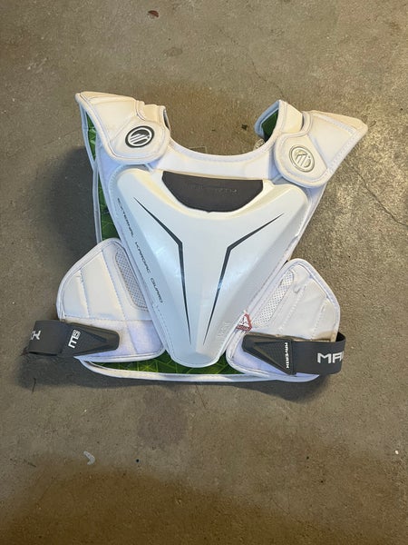 Medium Adult Maverik M5 EKG Shoulder Pads (barely Used)