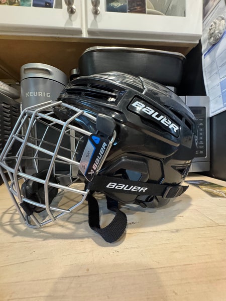 Medium Bauer IMS 5.0 Helmet (Used)