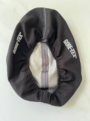 Gore Bike Wear GORE TEX CYCLING HELMET Cover CAP Size L soft shell black