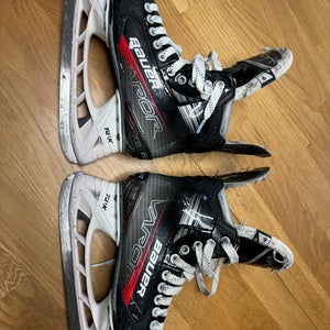 Bauer Vapor X3 Hockey Skates Regular Width 6 (Used)