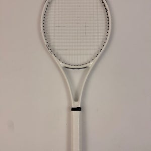 Nordicdots Model 100 White Gloss Tennis Racket, 4 3/8 Excellent 9.5/10
