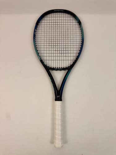 Yonex Ezone 98 Tour 2022, 4 1/4 Very Good Condition