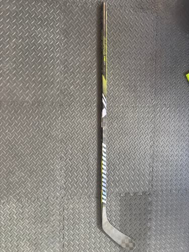 Intermediate Warrior Alpha LX2 PRO Left Hand Hockey Stick W28 (New)