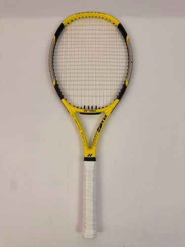 Yonex RDS 001 Midplus, 4 1/4 Very Good Condition