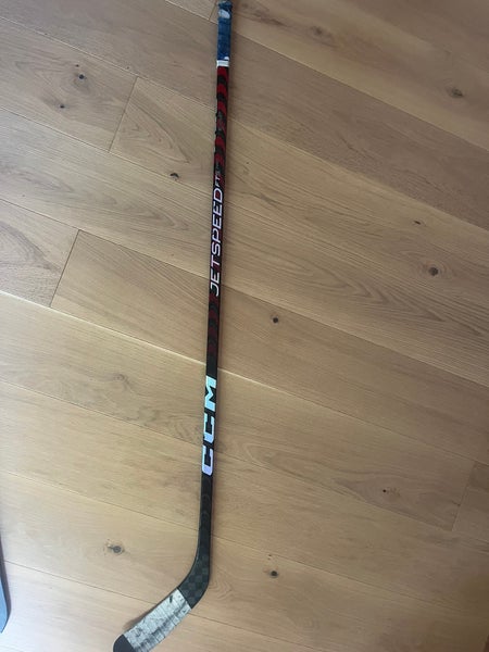70 Flex Senior CCM JetSpeed FT5 Pro Right Handed Hockey Stick (Used)