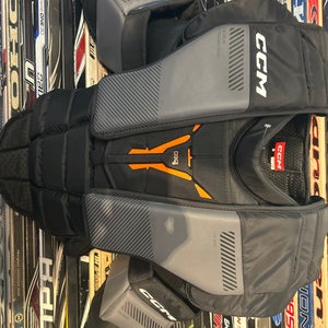 $800 NHL Red Wings Talbot CCM AB HOCKEY GOALIE CHEST Protector  Pro Stock Fit 3 Large / XL