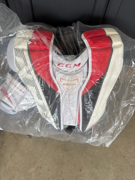 Small 2017 CCM Eflex 5.9 Goalie Chest Protector (New)