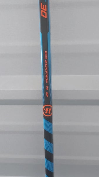 Senior Warrior Covert QRE30 Right Hand Hockey Stick W88 74 flex