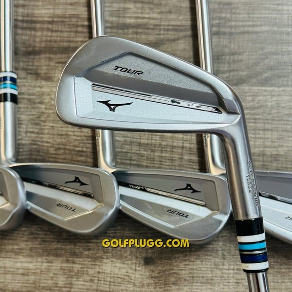 Mizuno JPX 921 Tour Iron Set 4-PW / Project X LZ Steel, X Stiff Flex (436)