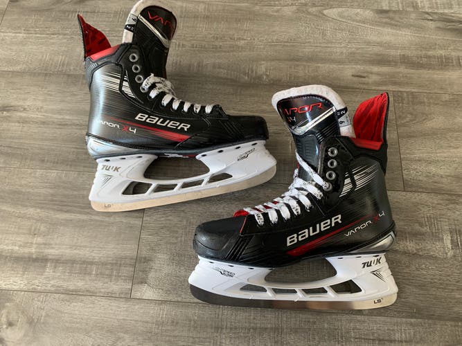 Bauer Supreme M4 Hockey Skates 9.5 (Used)..................