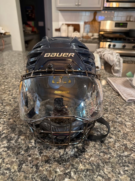 Medium Bauer Re-Akt 150 Helmet (Used)