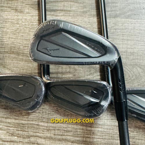 New- Mizuno JPX 925 Forged Black Iron Set 4-PW / Dynamic Gold Mid, Stiff (85)