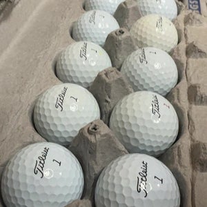 Titleist Pro V 1 Golf balls (12 pack)