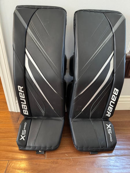 32"  Bauer Vapor X5 Pro Goalie Leg Pads (Used)