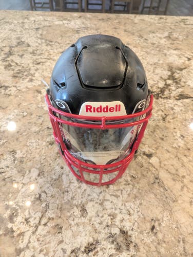Medium Youth Black Riddell SpeedFlex Helmet W/ Oakley Clear Visor(Used)